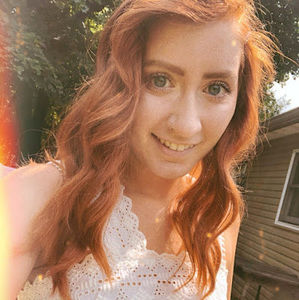 Meet your Posher, Amelia